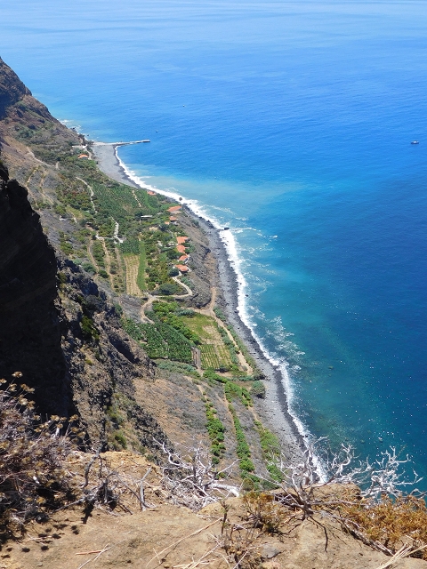 30 July 2015 Calhau da Lapa — Ascent along the cliff — photo 20