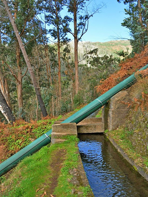 31 de julho de 2012 Rabacal — Depois do túnel longo até à Camara da Carga da Levada da Rocha Vermelha — foto 7