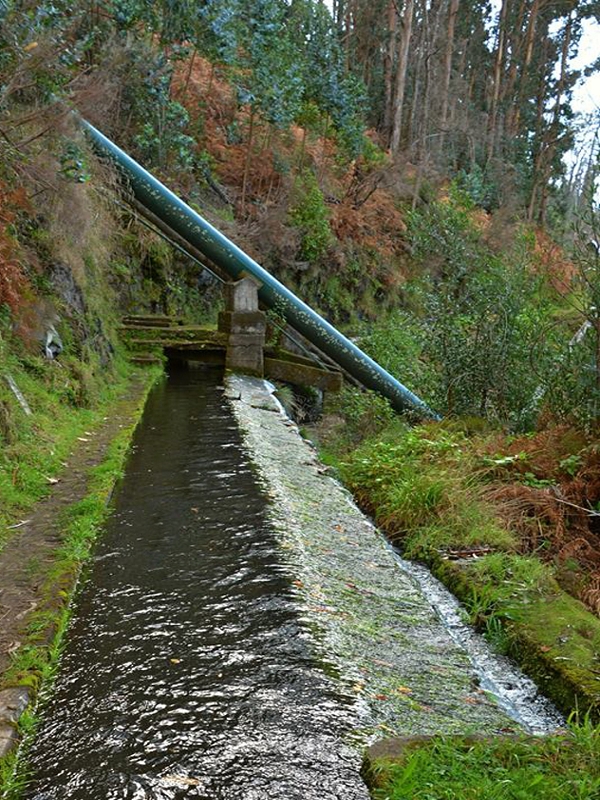 31 de julho de 2012 Rabacal — Depois do túnel longo até à Camara da Carga da Levada da Rocha Vermelha — foto 8