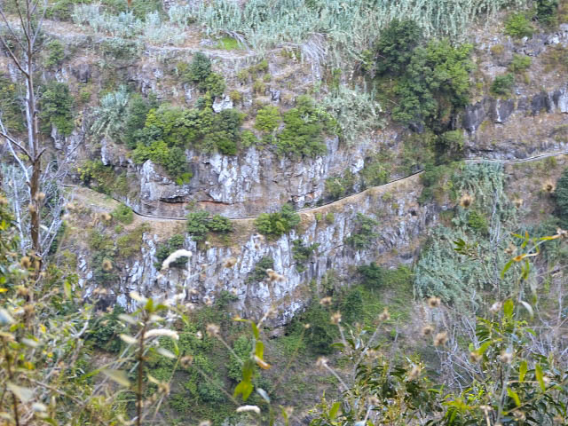 Levada da Faja — Panorama a partir da Levada dos Piornais e da Levada do Curral e Castelejo (percurso 10 dias antes) — foto 6