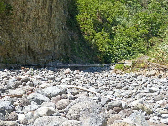 Levada da Faja — Madre e o antigo troço da levada — foto 2