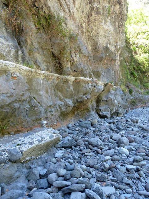 Levada da Faja — Madre e o antigo troço da levada — foto 6