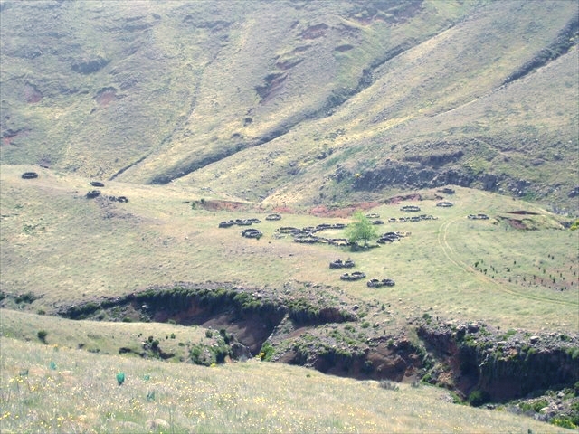 Levada da Negra (e Curral Martinho) — Von der Panoramastrasse zur Ribeira de Santo Antonio — Foto 4