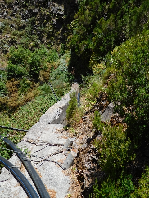 Levada das Rabacas — : Im ersten -Kessel (östliche Seite) — photo 5