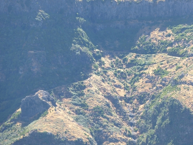Levada das Rabacas — : Bis zum ersten kessel 2013 — photo 4