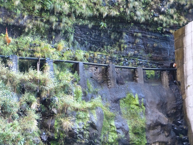 Levada de Santa Luzia — Levada de Santa Luzia (?) above the Centro tematico da Agua — photo 5