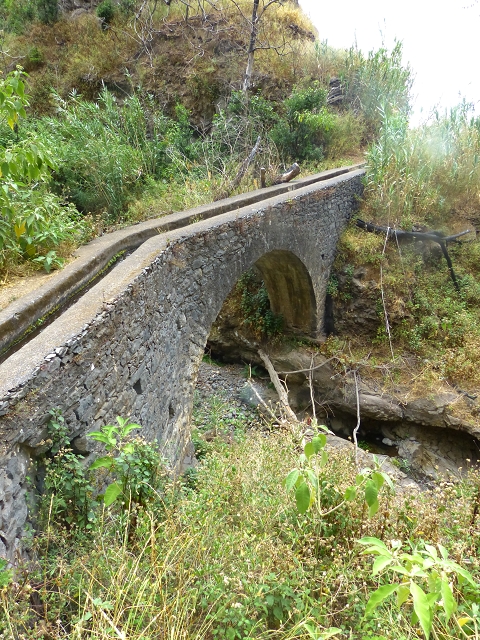 Levada do Caniço (de Baixo) — Beschreibung — Foto 21