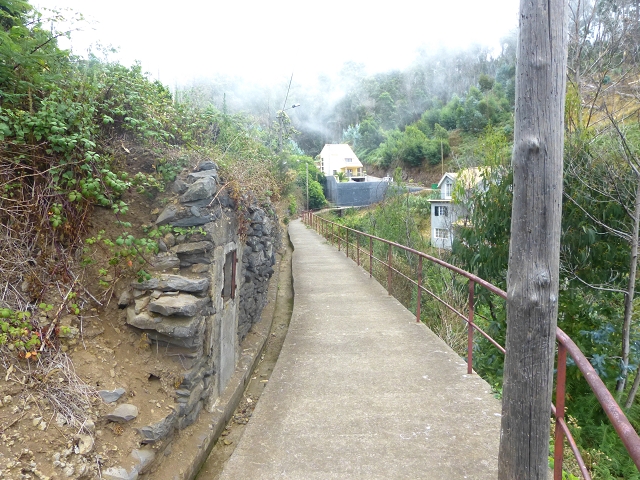 Levada do Meio — Levada do Meio als Fusspfad bis Boa Morte — Foto 6