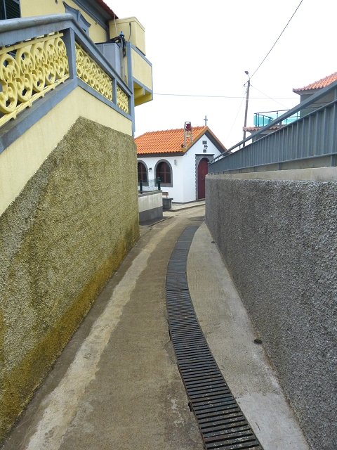 Levada do Meio — Levada do Meio als Fusspfad bis Boa Morte — Foto 10