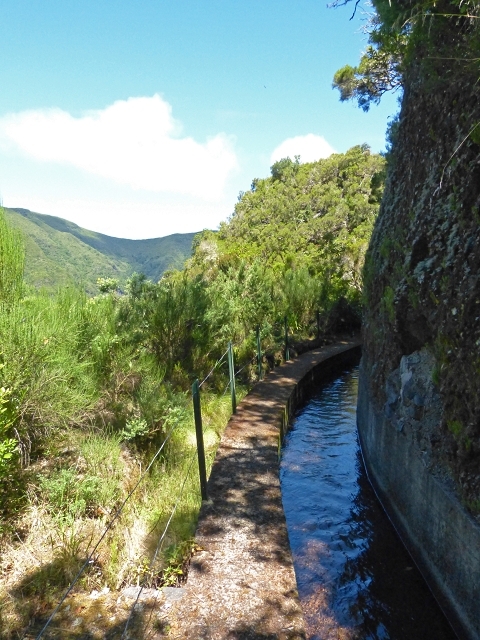 Levada do Norte Nord — On to the levada house — photo 3