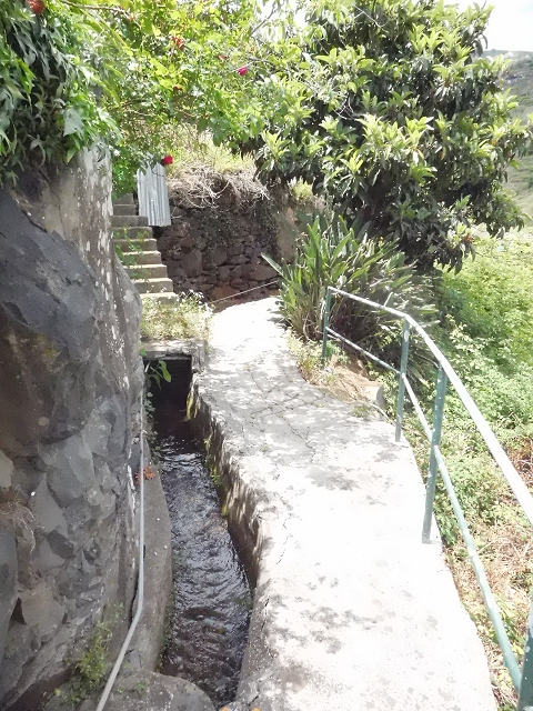 Levada do Pico do Arvoredo — Aktueller Verlauf der Levada da Azenha — Foto 19