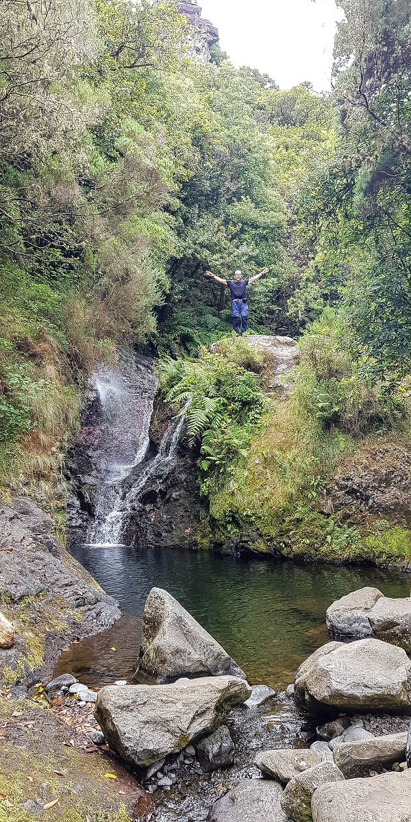 Levada do Posto Aquicola do Ribeiro Frio — Pipe waterfall — photo 5
