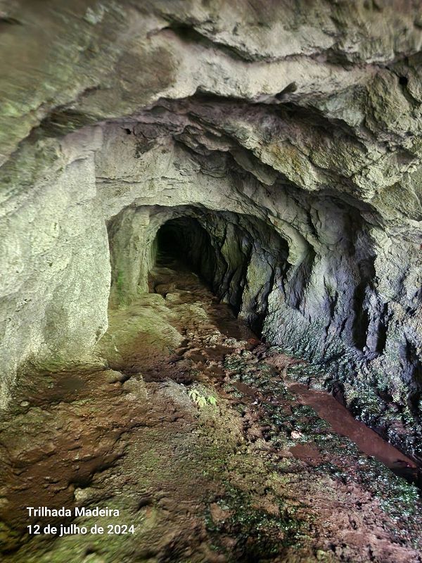 Levadinha Joao de Deus — The long partly buried tunnel — photo 3